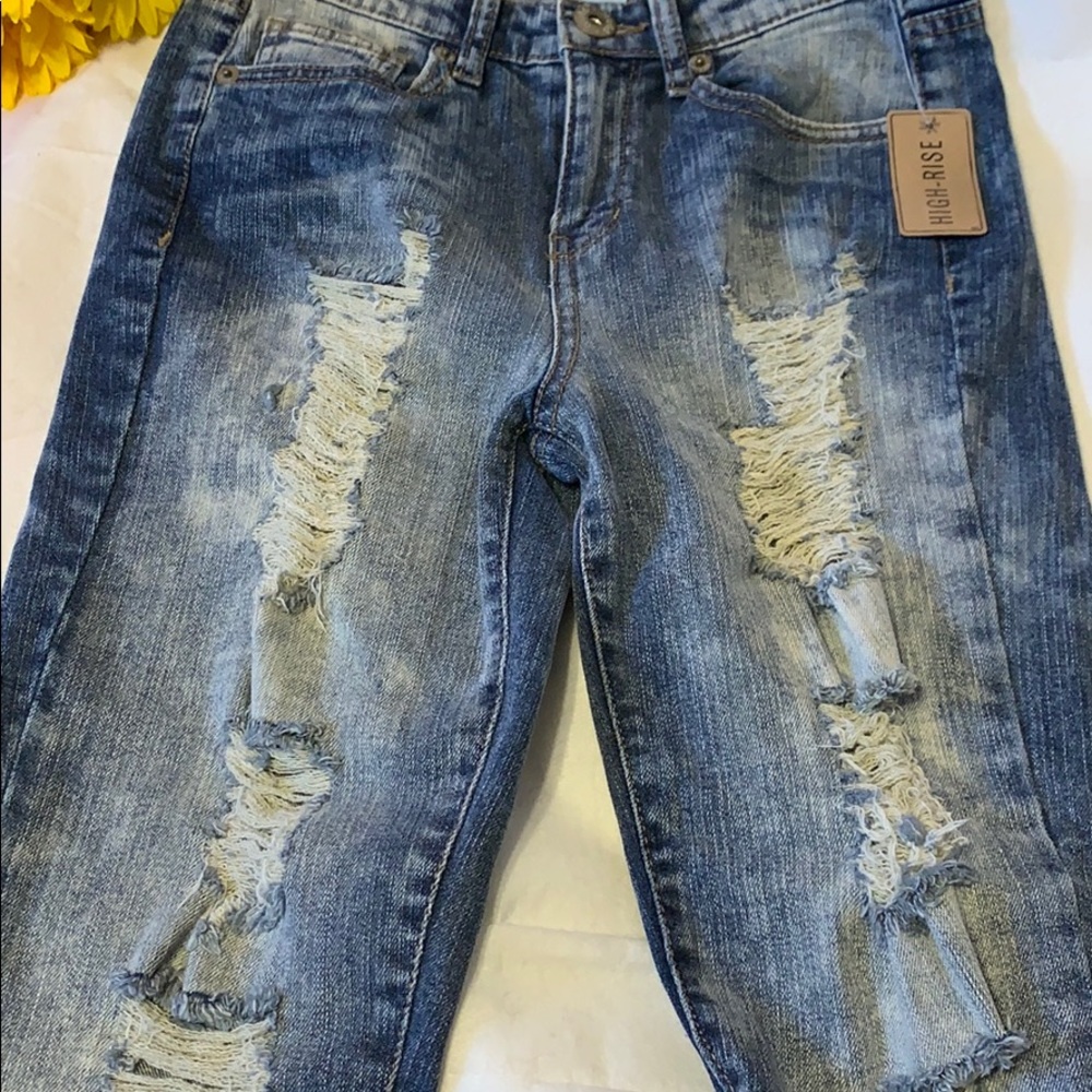 Mudd Blue Wash High Rise Distressed Skinny Jeans NWT - Picture 3 of 8